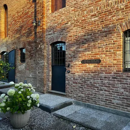 Clubhouse Del Podere Montevalle Апартаменты *